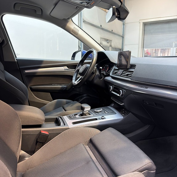 Audi Q5 12 of 13