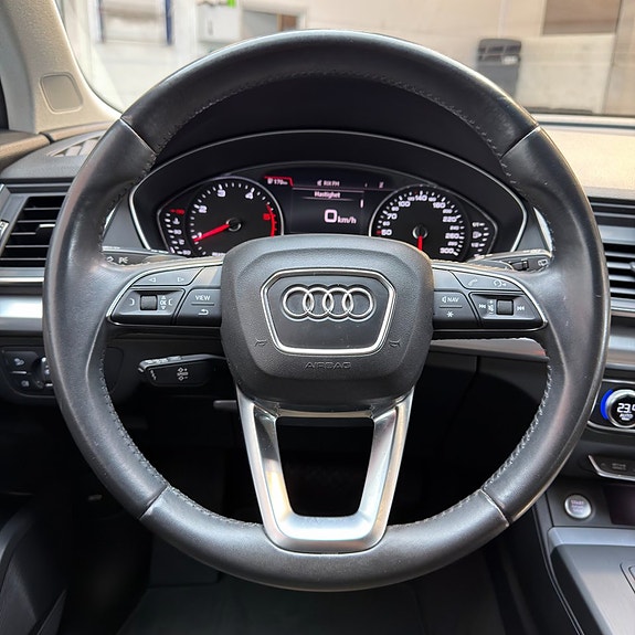 Audi Q5 11 of 13