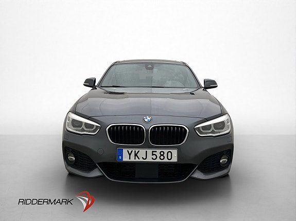 BMW 120d 2 of 5