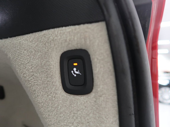 Volvo XC90 17 of 30