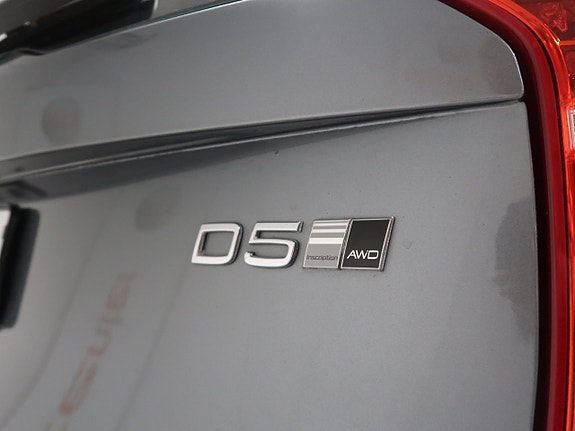 Volvo XC90 11 of 30