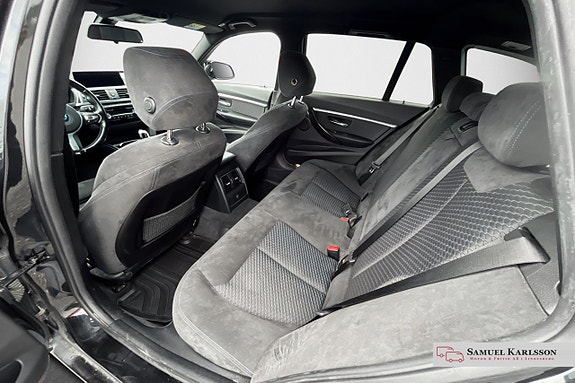 BMW 320d 12 of 17
