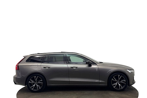 Volvo V60 5 of 30