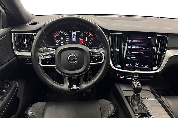 Volvo V60 20 of 30