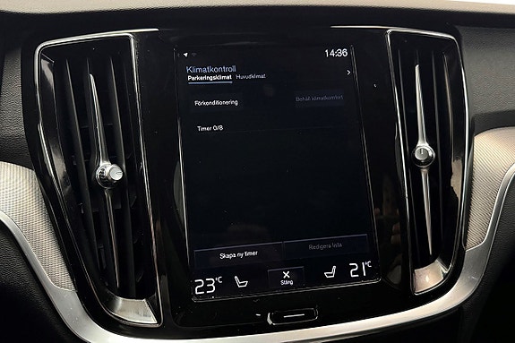 Volvo V60 25 of 30