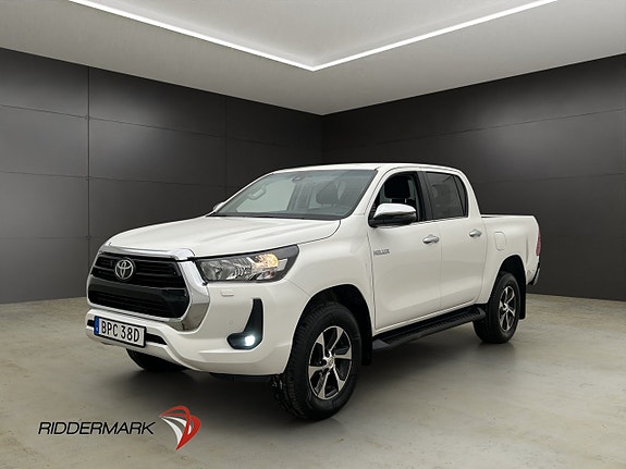 Toyota HiLux 3 of 5
