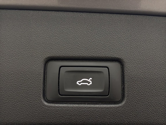 Audi Q4 e-tron 30 of 30