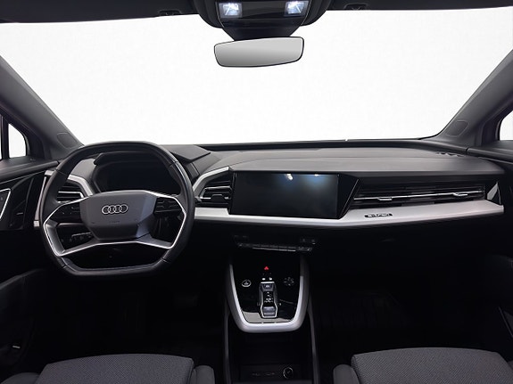 Audi Q4 e-tron 12 of 30