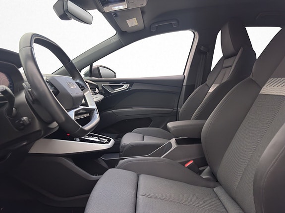 Audi Q4 e-tron 11 of 30