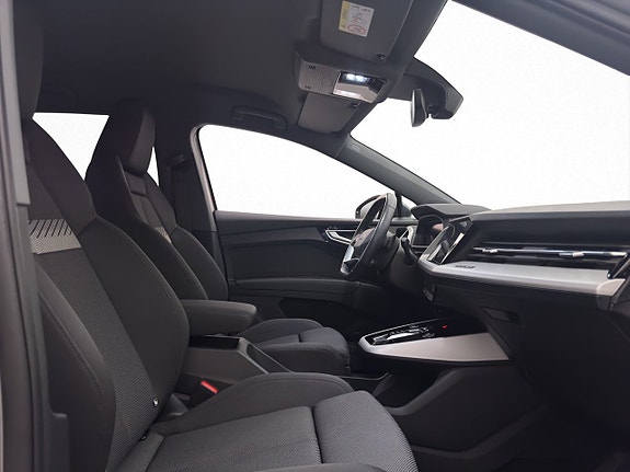 Audi Q4 e-tron 26 of 30