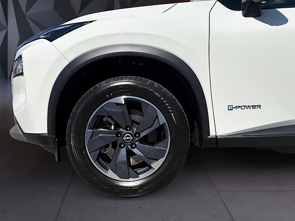 Nissan X-Trail 8 of 19