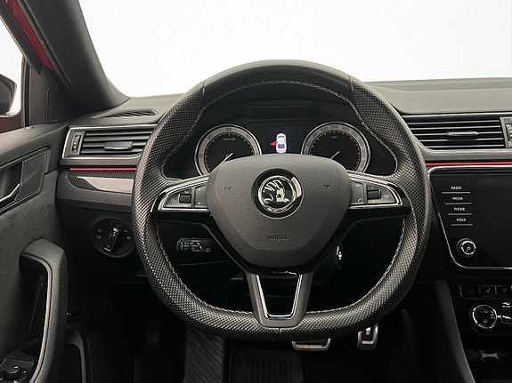 Skoda Superb 15 of 30