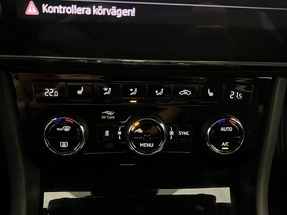 Skoda Superb 21 of 30