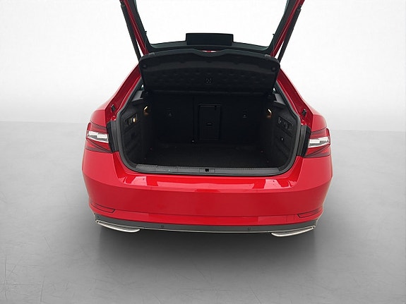 Skoda Superb 26 of 30