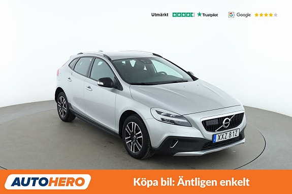 Volvo V40 Cross Country 8 of 30