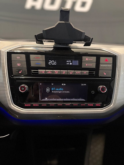 Volkswagen e-Up! 24 of 28