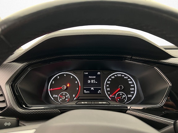 Volkswagen T-Cross 17 of 29