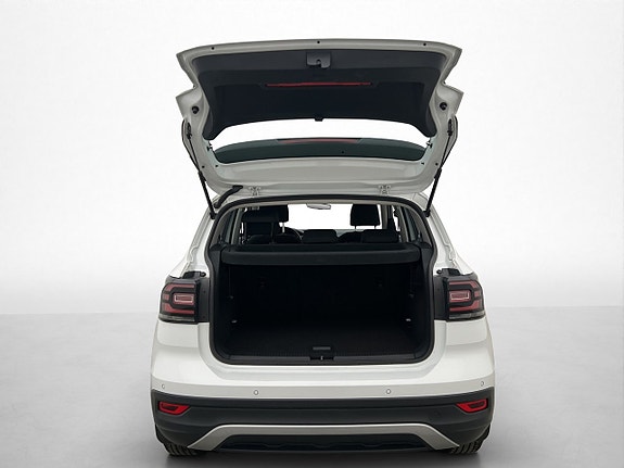 Volkswagen T-Cross 25 of 29