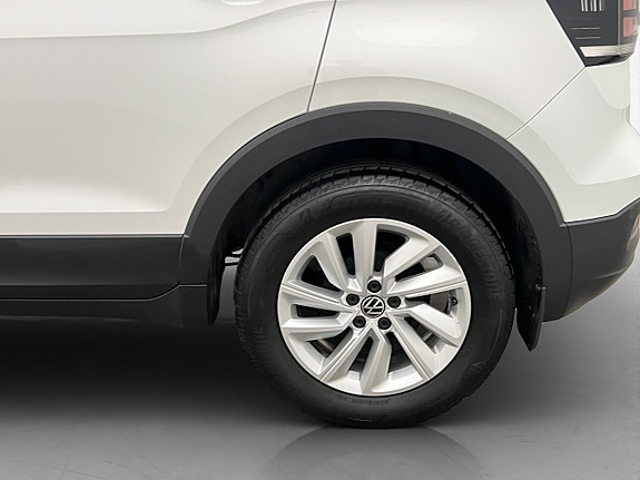 Volkswagen T-Cross 27 of 29