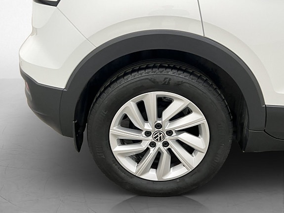 Volkswagen T-Cross 28 of 29