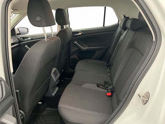 Volkswagen T-Cross 24 of 29