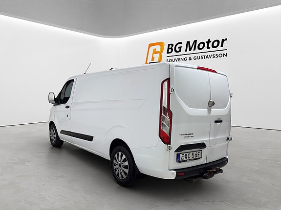 Ford Transit Custom 6 of 17