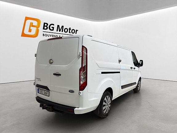 Ford Transit Custom 4 of 5
