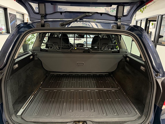 Volvo V70 19 of 29