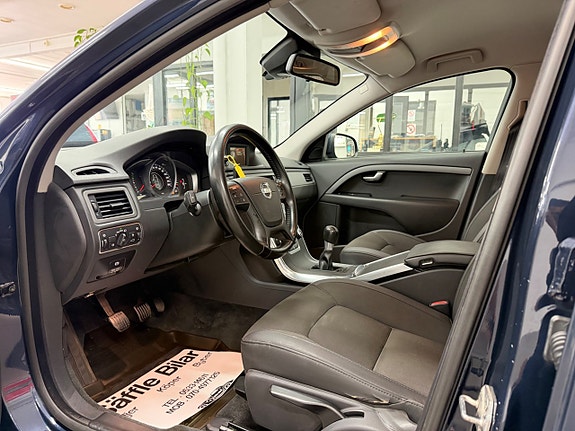 Volvo V70 22 of 29