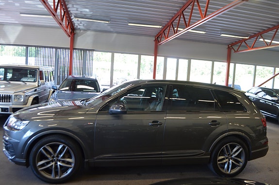 Audi Q7 28 of 30
