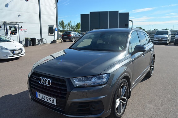 Audi Q7 16 of 30