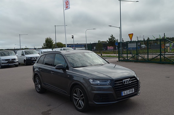 Audi Q7 17 of 30
