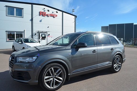 Audi Q7 15 of 30