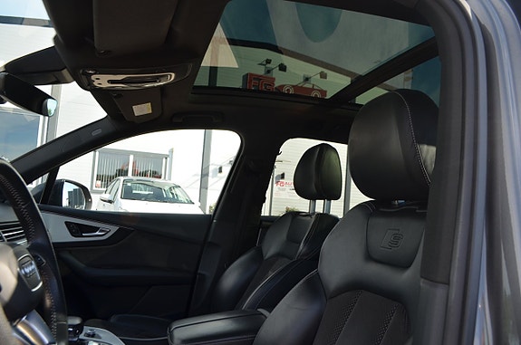 Audi Q7 19 of 30