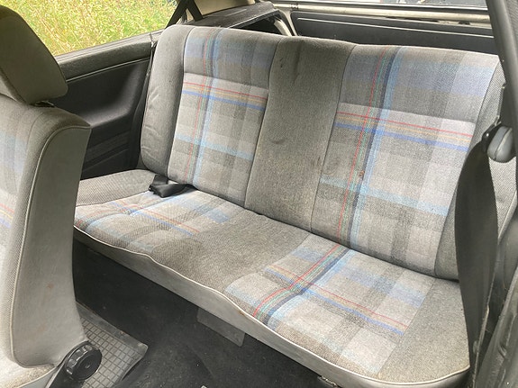 Volkswagen Golf II 7 of 10