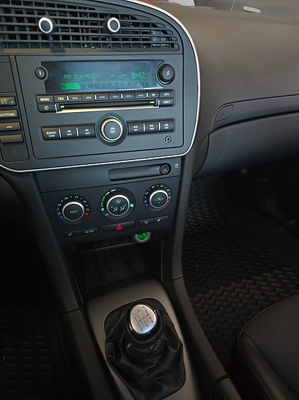 Saab 9-3 9 of 10