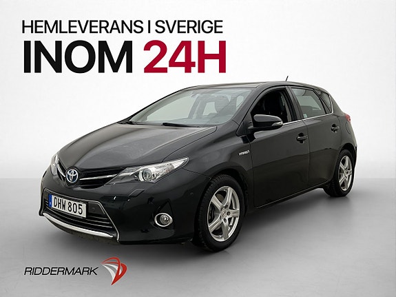 Toyota Auris 3 of 30