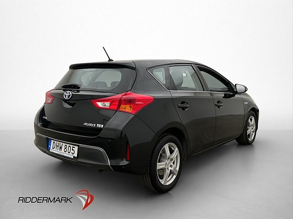 Toyota Auris 6 of 30