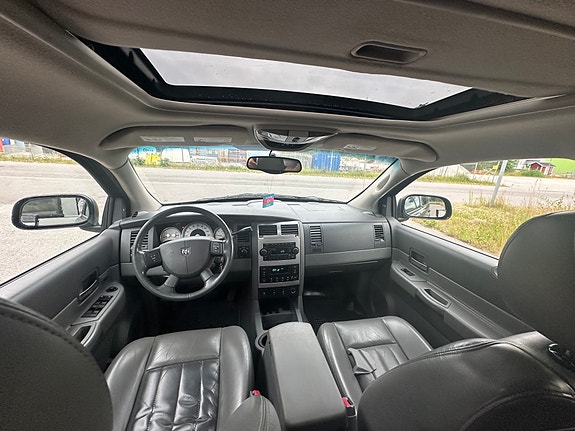 Dodge Durango 6 of 14