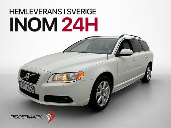 Volvo V70 3 of 5