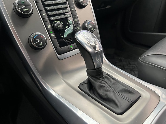 Volvo V70 21 of 29