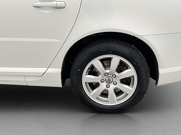 Volvo V70 27 of 29