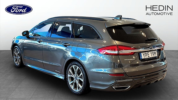 Ford Mondeo 2 of 5