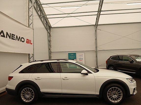Audi A4 allroad 4 of 5