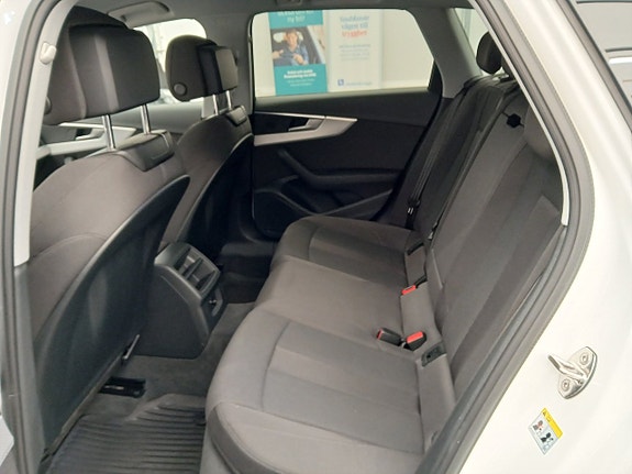 Audi A4 allroad 10 of 30