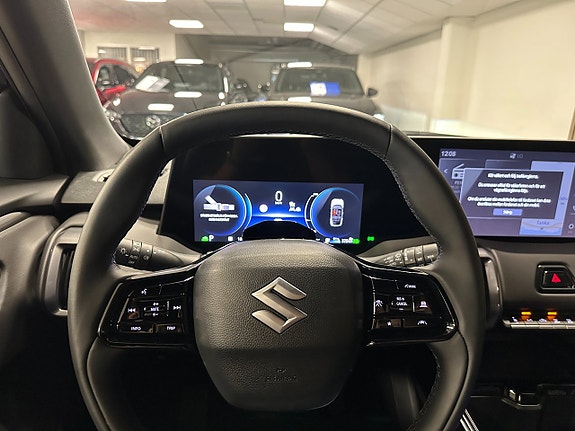 Suzuki eVitara 11 of 17