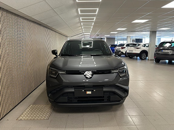Suzuki eVitara 3 of 5