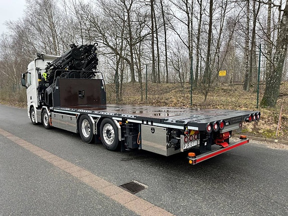 Mycket fin Scania R560 med HIAB Kran 3 of 6