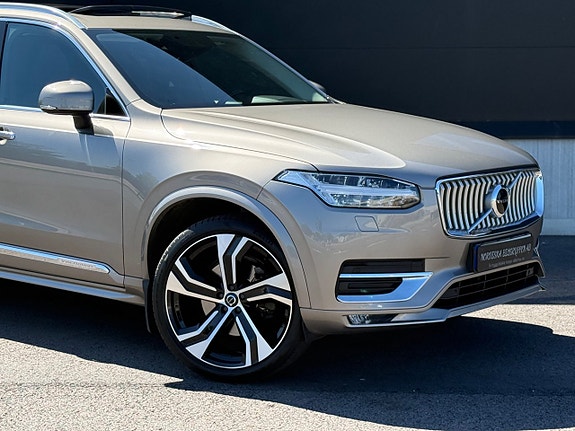 Volvo XC90 7 of 21