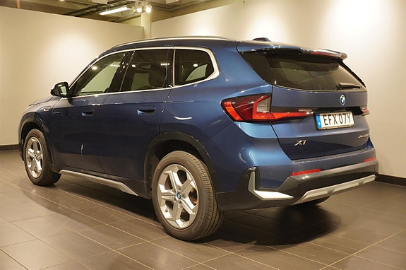 BMW X1 2 of 2